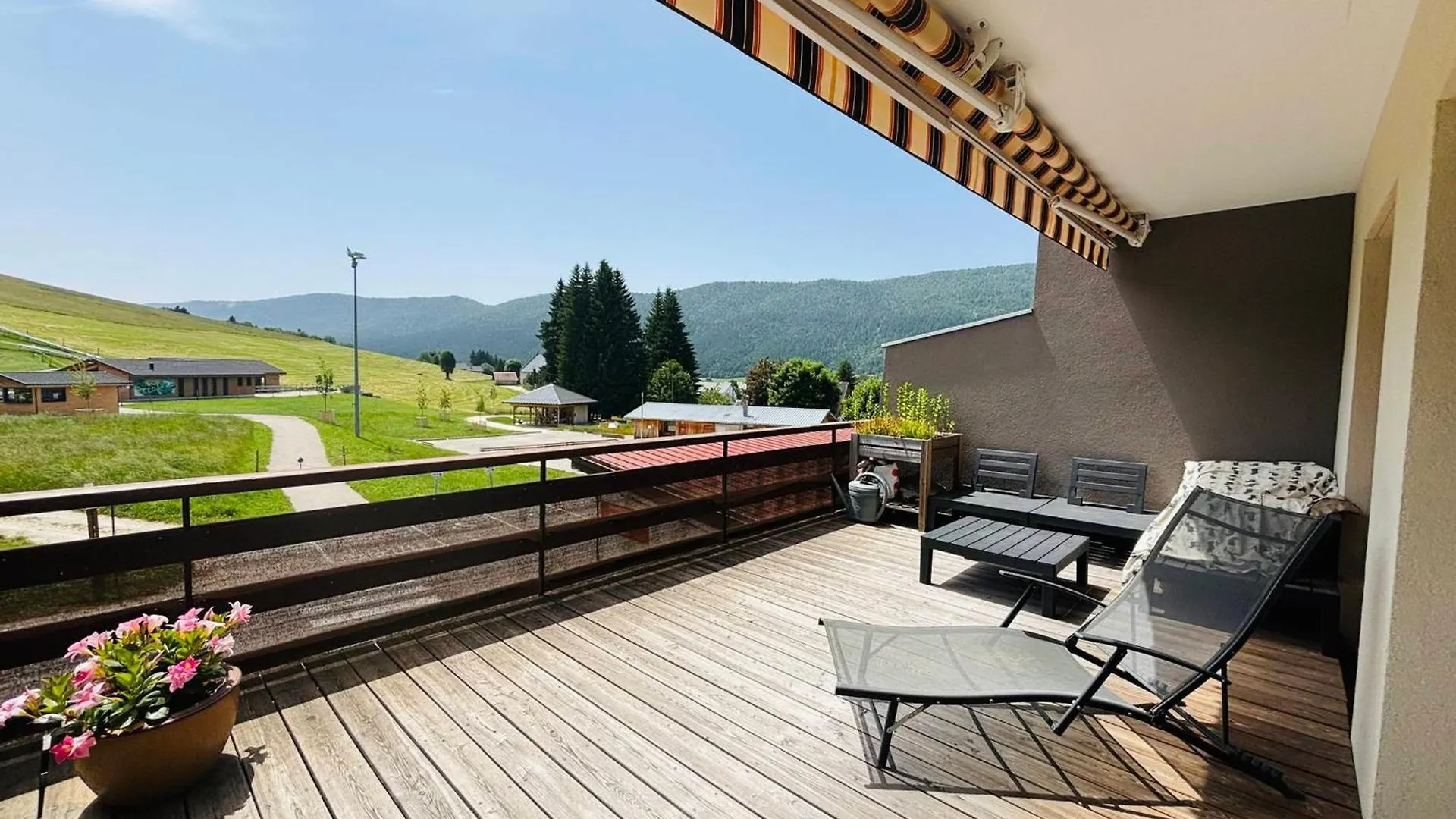 Appartement Renove A Autrans, 5 Pers, Grande Terrasse Plein Sud - Fr-1-737-99 Daire